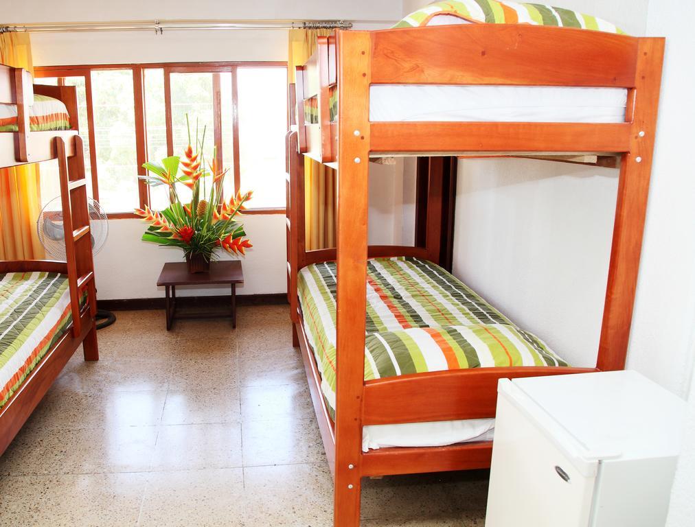 Hotel Puerto Ballesta ตอนซูปา ภายนอก รูปภาพ