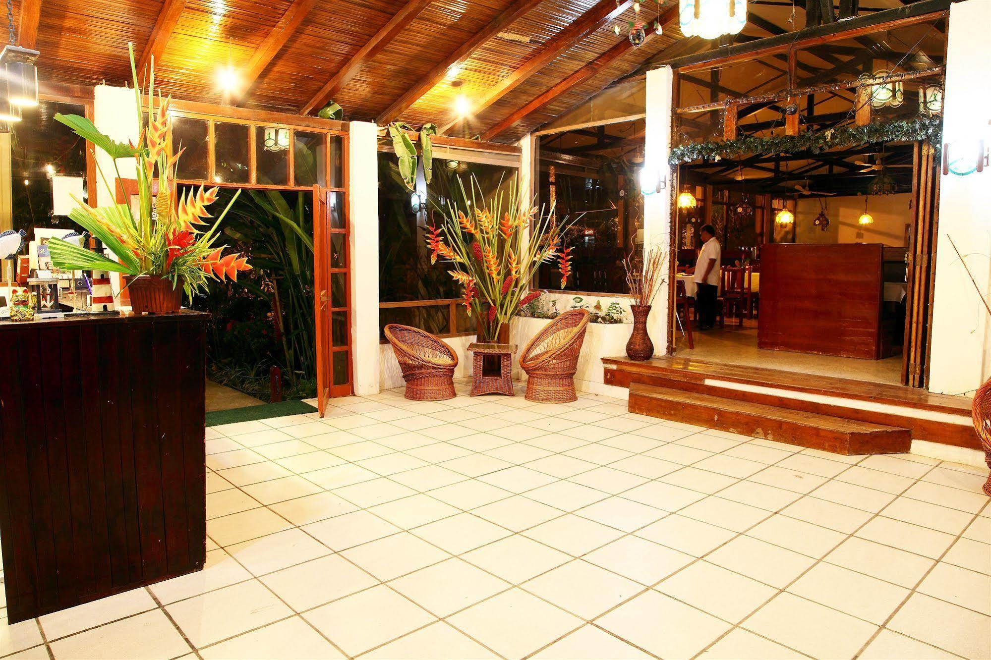 Hotel Puerto Ballesta ตอนซูปา ภายนอก รูปภาพ