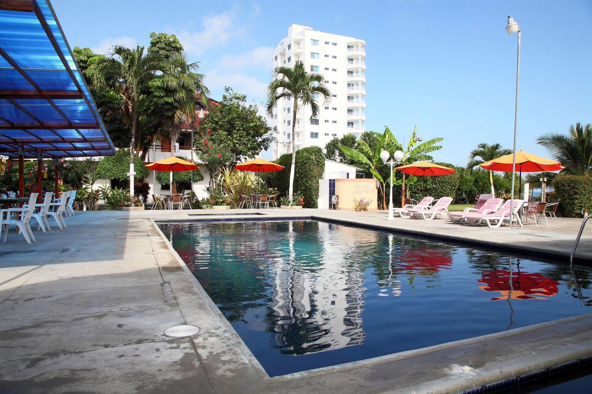 Hotel Puerto Ballesta ตอนซูปา ภายนอก รูปภาพ